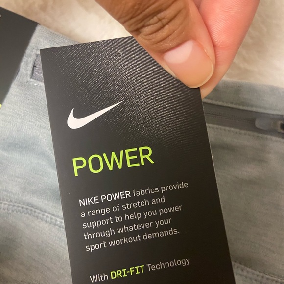 NWT!Nike Epic fast Mid-Rise Running Leggings grey XS - Picture 9 of 14